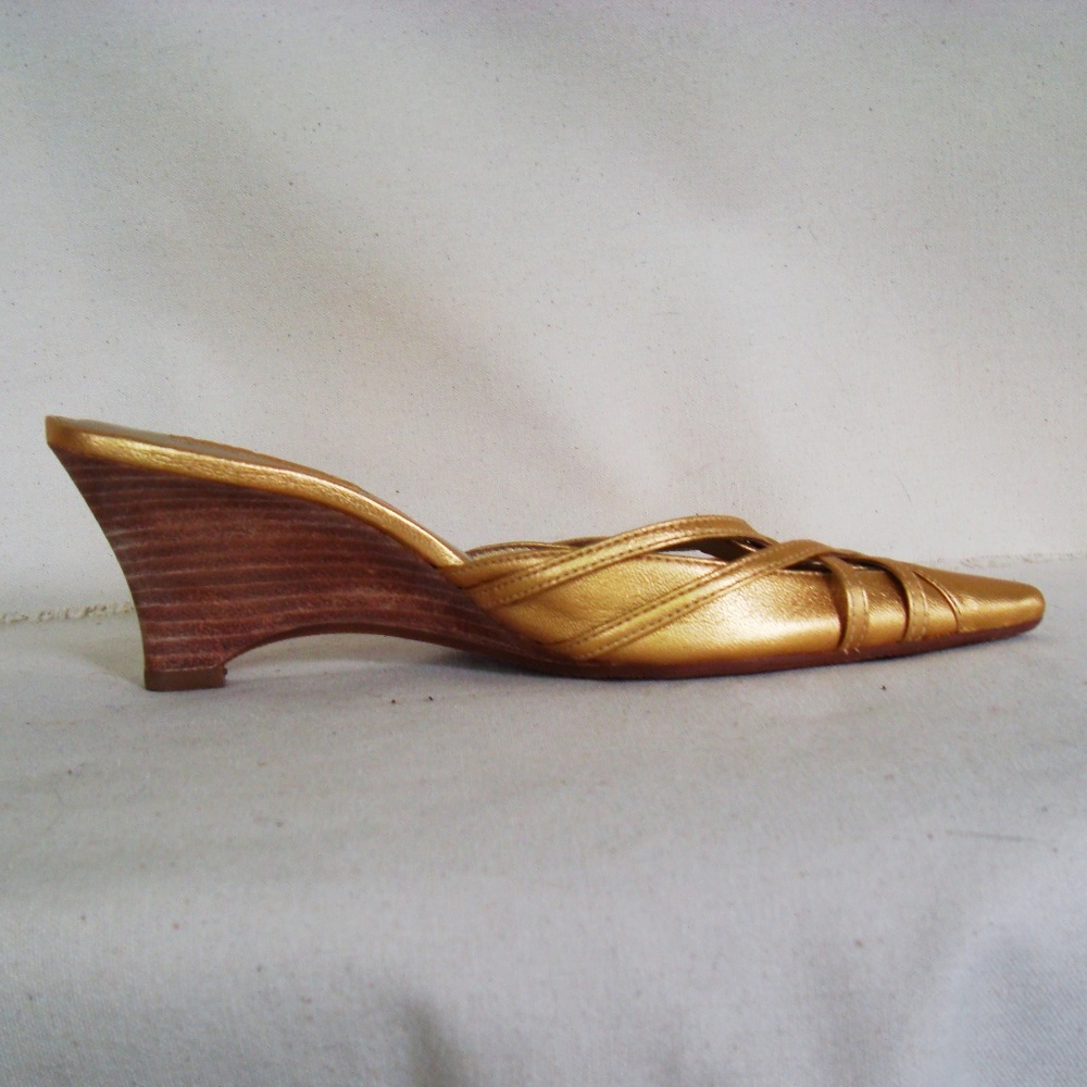 Gold leather low heel wedge mules